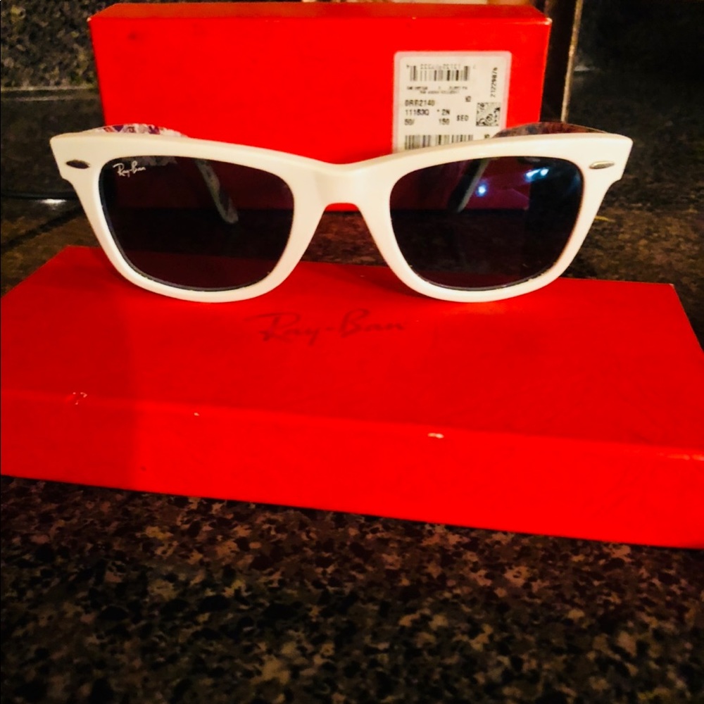 Ray ban sunglasses